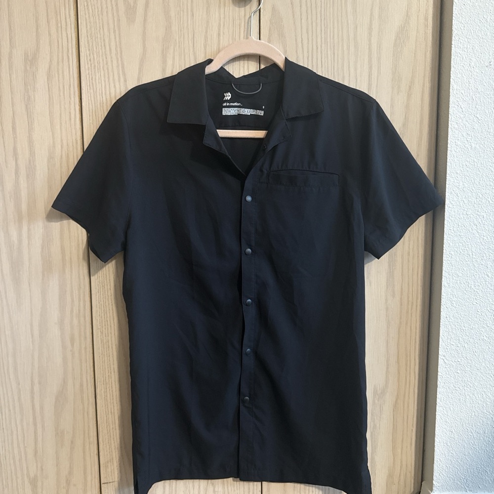 Men’s Short Sleeve Button Down